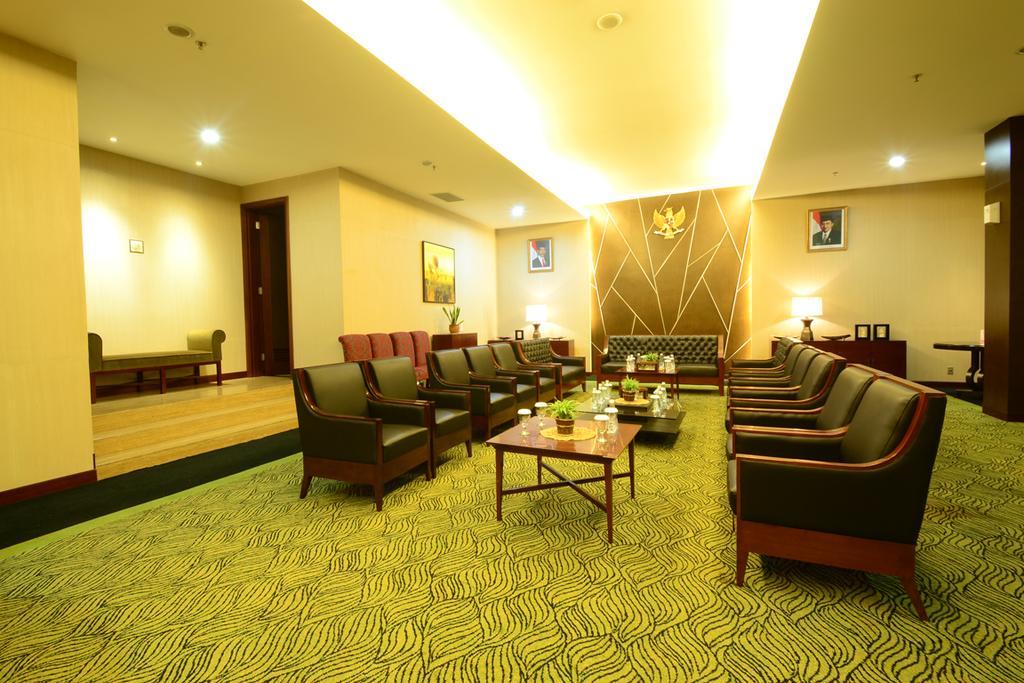 Ipb Convention Hotel Botani Square Bogor Exterior foto