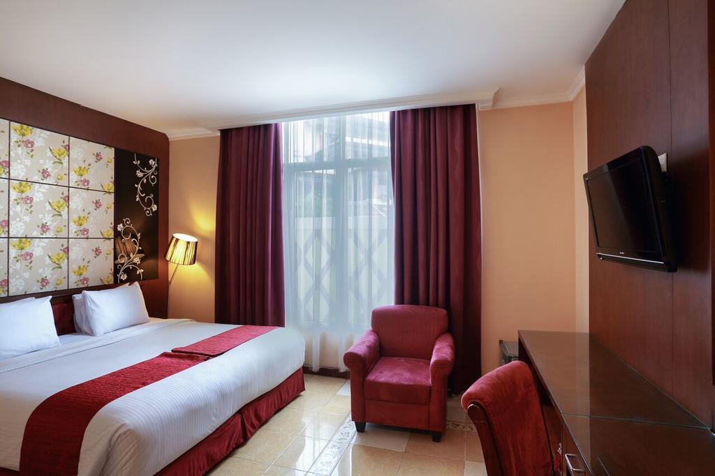 Ipb Convention Hotel Botani Square Bogor Exterior foto